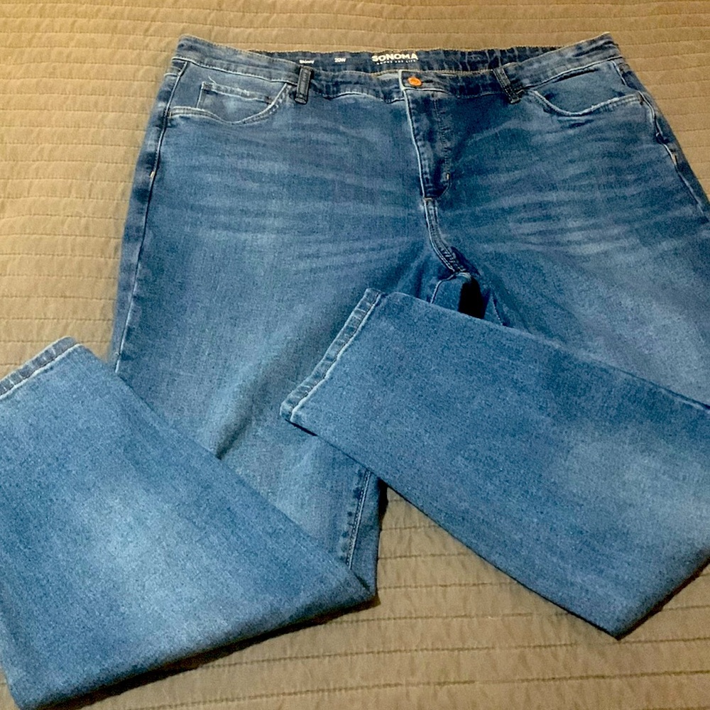 NWOT Sonoma women’s jeans size 20